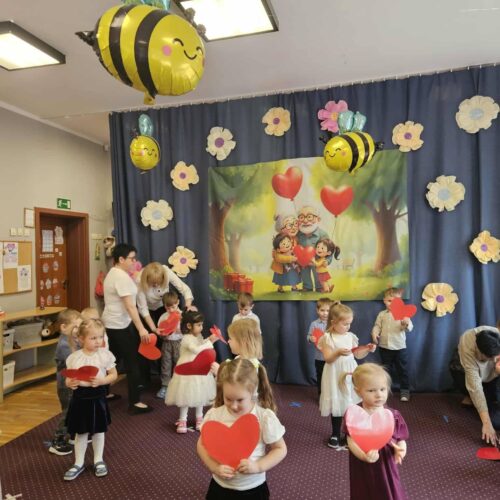 DZIEŃ BABCI I DZIADKA